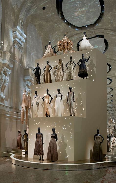 christian dior designer of dreams musée des arts décoratifs|designer of dreams v&a.